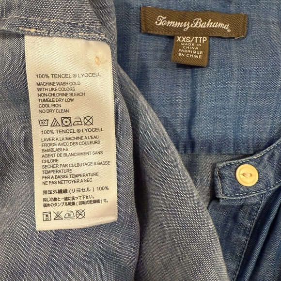 🦋 XXS Tommy Bahama Denim Blue Sleeveless chambray button down Blouse - Picture 6 of 9